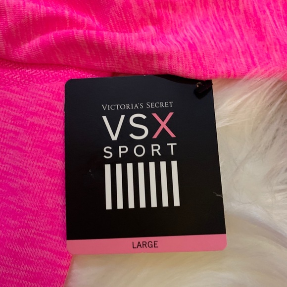 NWT VSX PINK STUDIO LONG SLEEVE T-SHIRT ❤️ - Picture 3 of 8